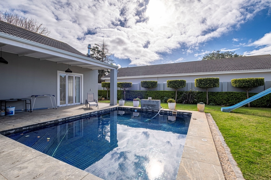 4 Bedroom Property for Sale in Walmer Eastern Cape